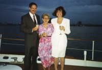 Suzanne Gordon and Tim Seehausen wedding 1992-11